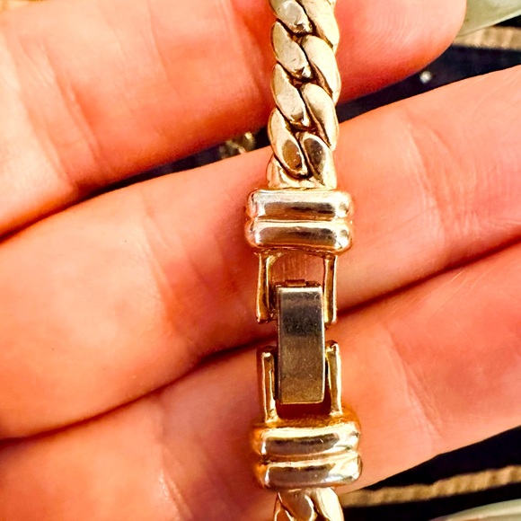 Necklace and earring set. Looks rich and Italian. - Picture 5 of 6